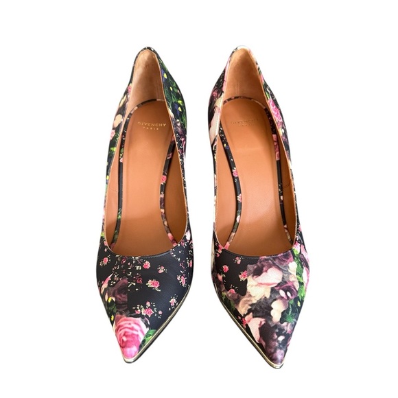Givenchy Black Floral Nappa leather Python print Pumps gold tone details sz38 - Picture 2 of 6